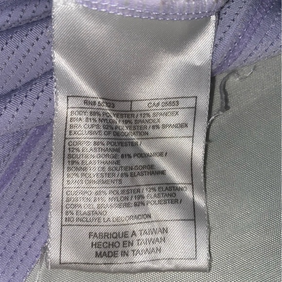 Nike Dri-Fit Workout Crop, Size Medium, Lavender/Purple - Picture 6 of 8